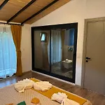 Holiday home Mirena 2